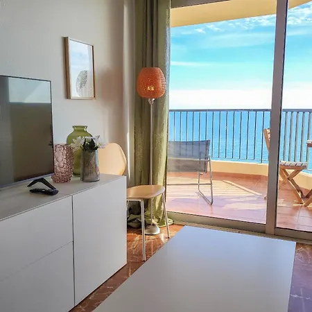 Ref 236 * Fuengirola