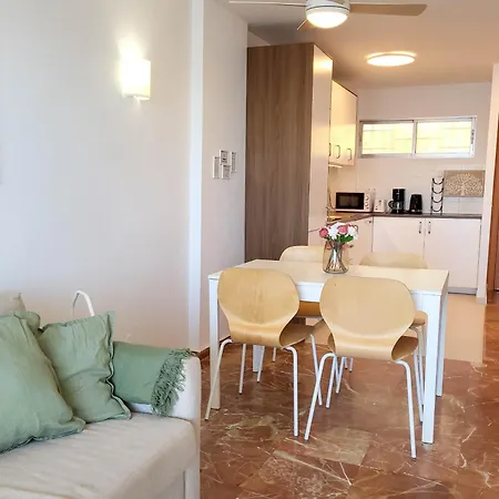 Apartment Ref 236